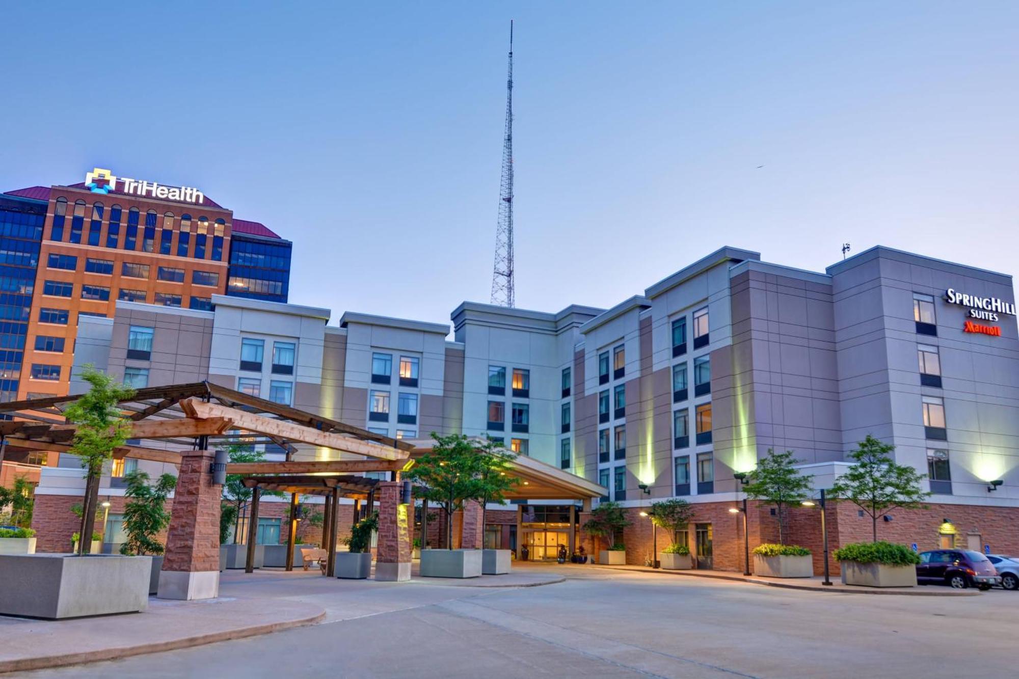 Springhill Suites By Marriott Cincinnati Midtown Exterior photo