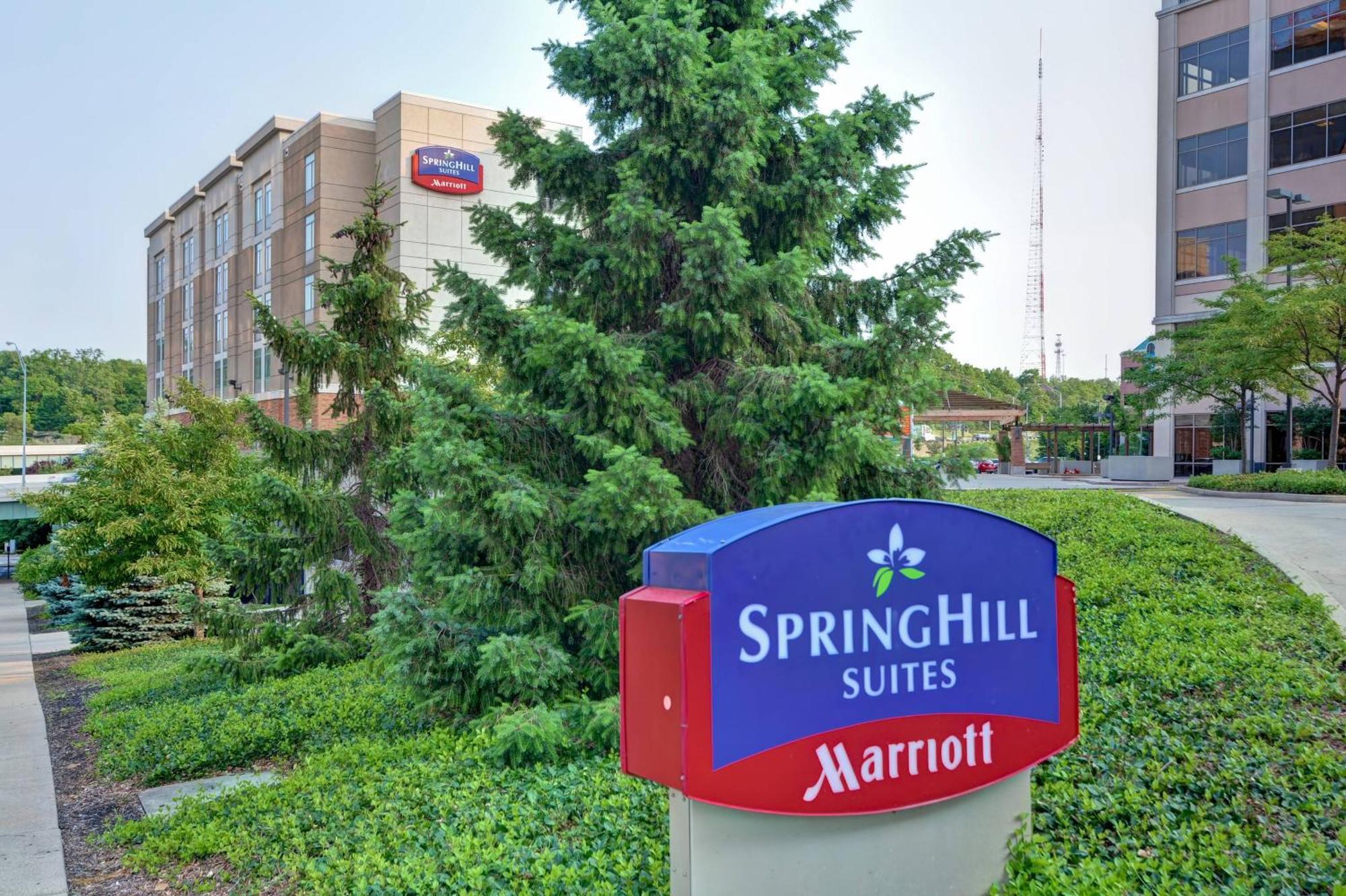 Springhill Suites By Marriott Cincinnati Midtown Exterior photo